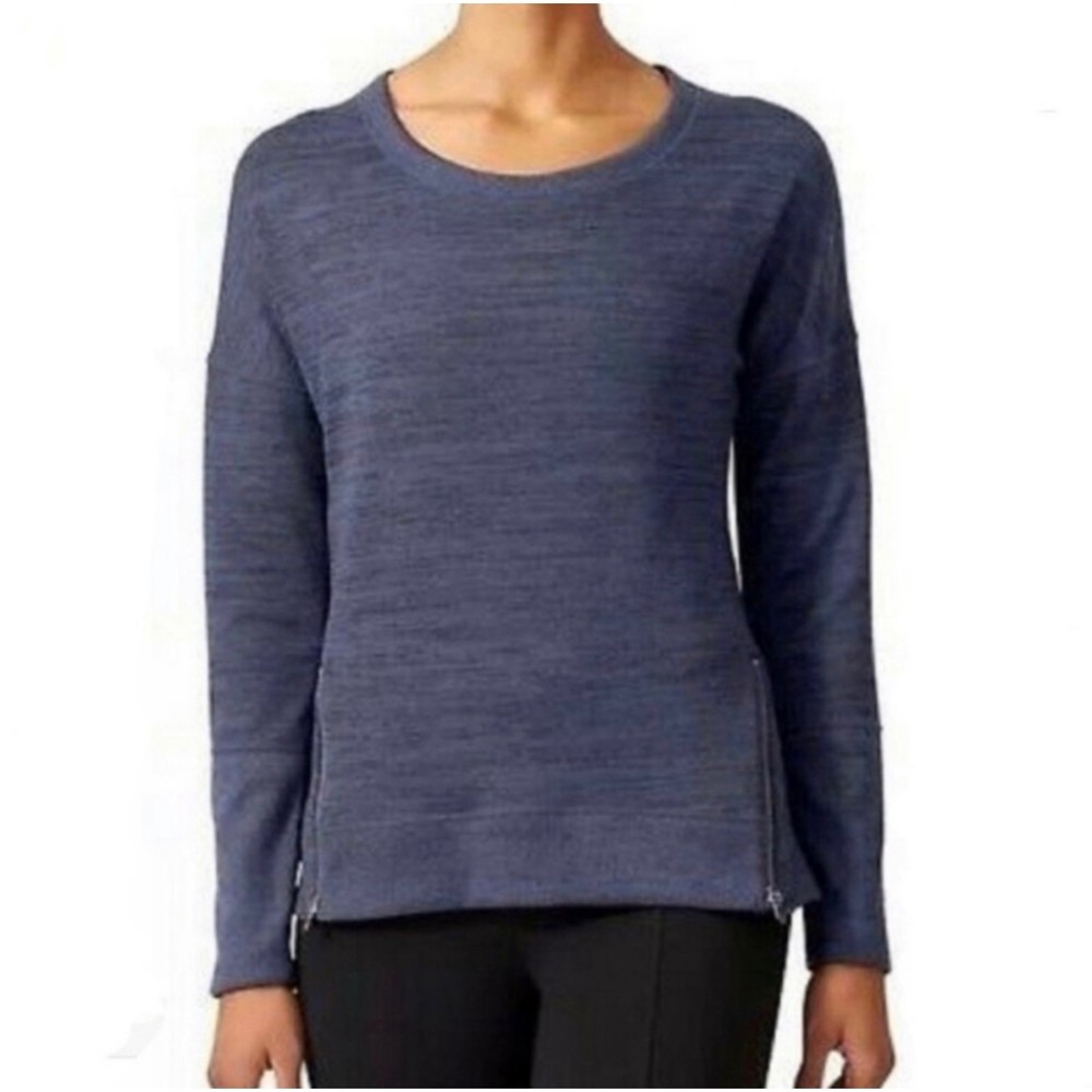 Athleta Blissful Sharkbite Marled Blue Pullover Shirt Women's Size Small